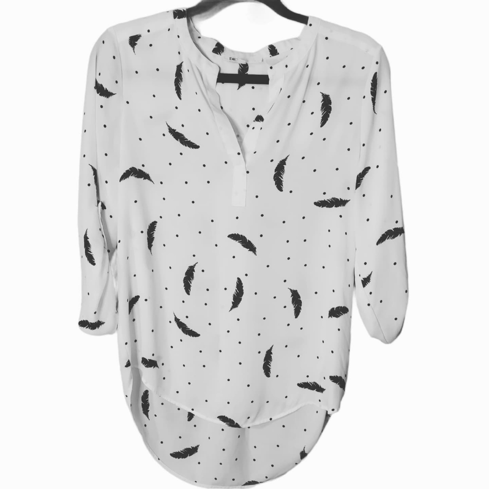 DG2 Diane Gilman Black & White V Neck Blouse Small